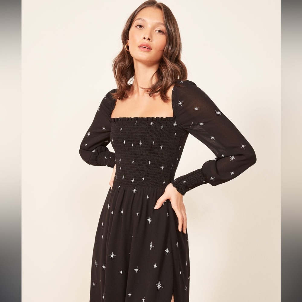 ISO Reformation Rowan dress in Constellation Sz M